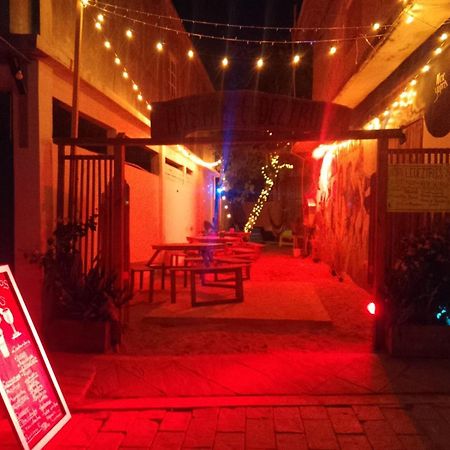 Hostal Ledeztrus Zipolite Eksteriør billede